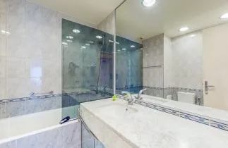 Chambre gratuite pour femme